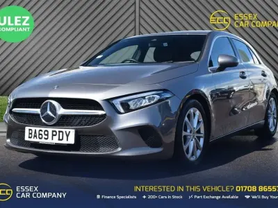 Używany Mercedes A200 163 KM (119 kW) 2020 Szary Hatchback