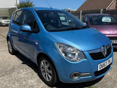 Used Vauxhall Agila 94 HP (69 kW) 2013 Blue MPV