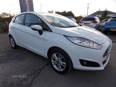 White Used 2015 Ford Fiesta Zetec Hatchback | £5,995 (Fair price)
