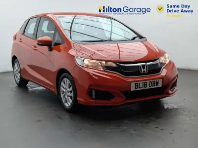 Używany Honda Jazz SE 2018 Pomarańczowy Hatchback