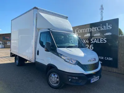 Used Iveco Daily 136 HP (100 kW) 2021 White Van