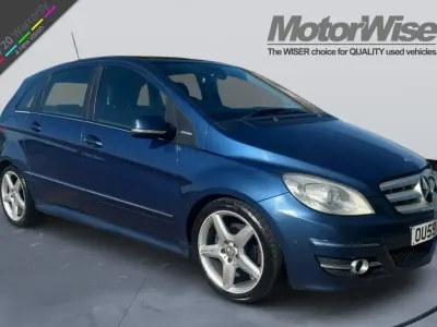 Begagnad Mercedes B180
