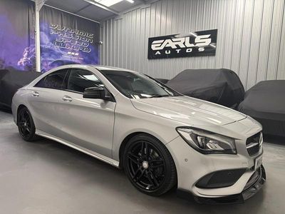 Usado Mercedes CLA220 AMG line 177 HP (130 kW) 2016 Prateado Sedan