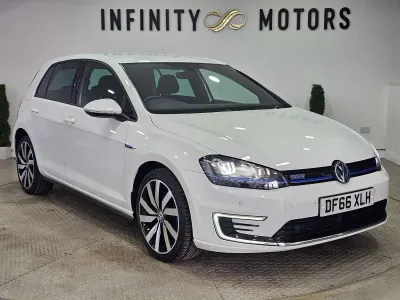 Usado VW Golf VII GTE 204 CV (150 kW) 2016 Blanco Utilitario