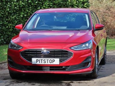 Used Ford Focus Titanium 125 HP (91 kW) 2023 Red Hatchback