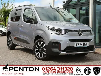 Used Citroën Berlingo 130 HP (95 kW) 2024 Grey MPV