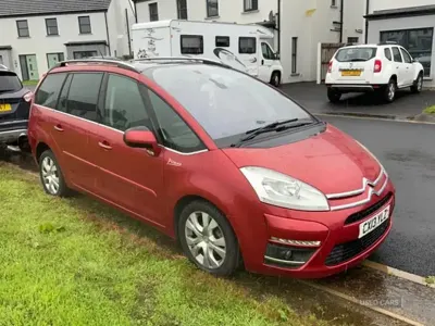 Used Citroën Grand C4 Picasso Platinum 2013 Red MPV