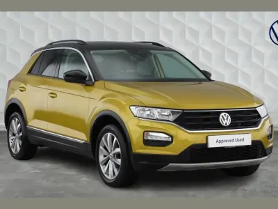 Usado VW T-Roc Design 150 HP (110 kW) 2019 Amarelo SUV