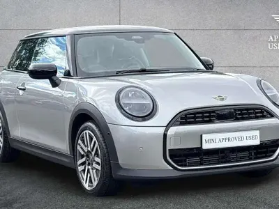 New Mini Cooper Classic 114 kW (156 HP) 2026 Silver Hatchback