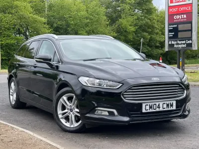 Begagnad Ford Mondeo Zetec 2016 Svart Kombi
