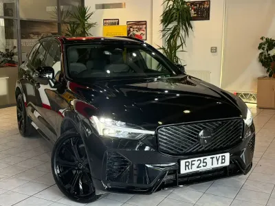 Used Volvo XC60 Plus 350 HP (257 kW) 2025 Black SUV