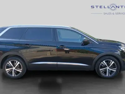 Used Peugeot 5008