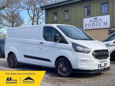 Used Ford Transit Custom 105 HP (77 kW) 2018 White Van