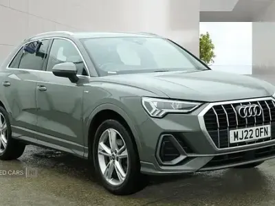 Begagnad Audi Q3 S-Line 150 HK (110 kW) 2022 Grå SUV
