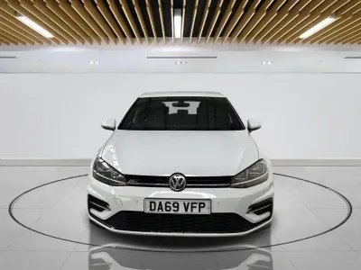 Used VW Golf VII R-line 150 HP (110 kW) 2019 White Hatchback