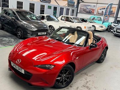Used Mazda MX5 Inclusive 131 HP (96 kW) 2016 Red Cabriolet