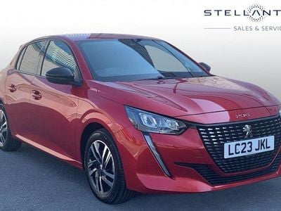 Second-hand Peugeot 208 Allure+ 102 CP (75 kW) 2023 Roșu Hatchback