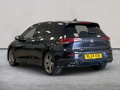 Używany VW Golf VIII R-line 130 KM (95 kW) 2024 Czarny Hatchback