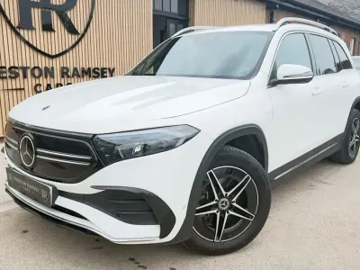 Usado Mercedes EQB350 AMG line 214 kW (292 HP) 2023 Branco SUV