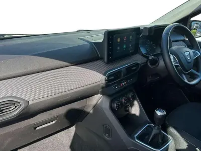 Używany Dacia Sandero Comfort 90 KM (66 kW) 2022 Niebieski Hatchback