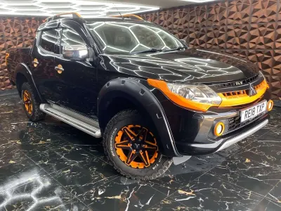 Used Mitsubishi L200 181 HP (133 kW) 2018 Black Pickup