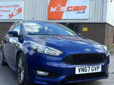 Used Ford Focus ST-Line 2017 Blue Hatchback