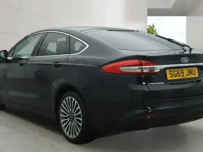 Used Ford Mondeo Titanium 180 HP (132 kW) 2019 Black Hatchback