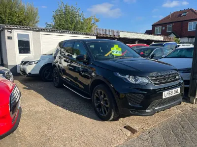 Used Land Rover Discovery Sport Landmark 180 HP (132 kW) 2018 Black SUV