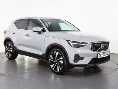 Used Volvo XC40 Ultra 197 HP (144 kW) 2025 Grey SUV