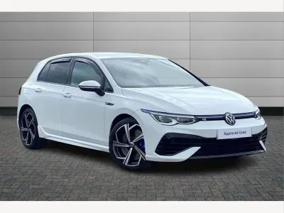 Used VW Golf VIII R 320 HP (235 kW) 2024 Pure white Hatchback