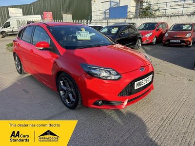 Używany Ford Focus ST 2013 Czerwony Hatchback
