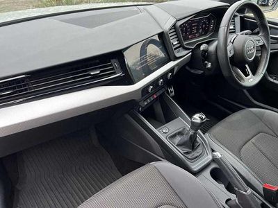 Used Audi A1 S-Line 108 HP (79 kW) 2023 Silver SUV