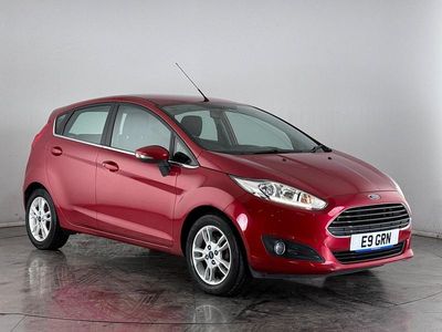 Used Ford Fiesta Zetec 2015 Red Hatchback