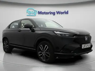 Second-hand Honda HR-V Elegance 131 CP (96 kW) 2023 Negru SUV
