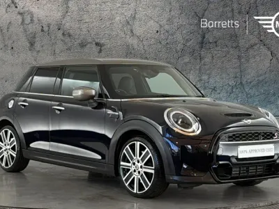 Used Mini Cooper S Exclusive 176 HP (129 kW) 2022 Black Hatchback