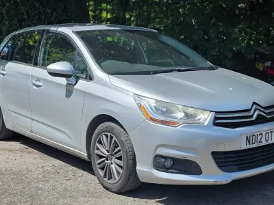 Usado Citroën C4 VTR Sport 2012 Prateado Citadino