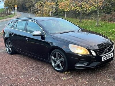 Used Volvo V60 R-Design 163 HP (119 kW) 2011 Black Estate