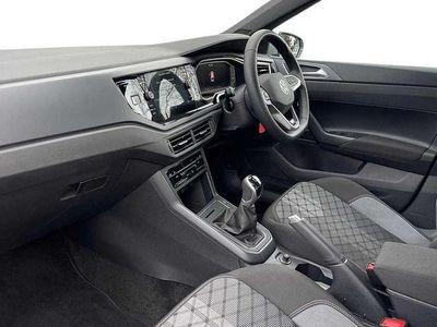Used VW Polo R-line 95 HP (69 kW) 2025 Silver Hatchback