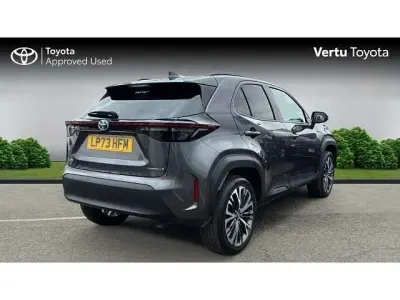 Used Toyota Yaris Cross 113 HP (83 kW) 2023 Grey SUV
