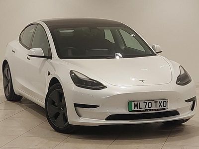 Used Tesla Model 3 Standard Range 239 kW (325 HP) 2020 White Sedan