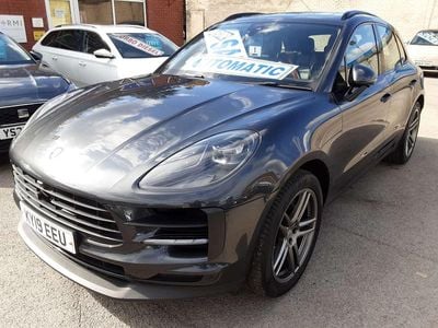 Porsche Macan S