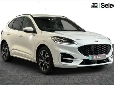 Używany Ford Kuga ST-Line 225 KM (165 kW) 2021 Biały SUV