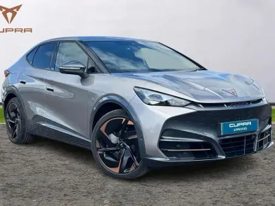 Usado Cupra Tavascan VZ1 250 kW (340 CV) 2025 Beige SUV
