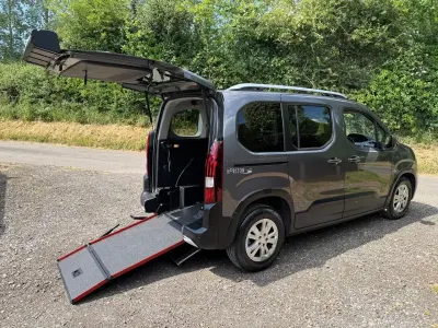 Used Peugeot Rifter Allure 131 HP (96 kW) 2021 Grey MPV