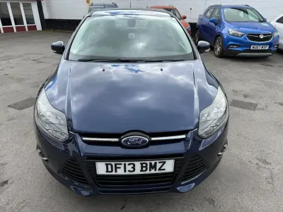 Used Ford Focus Titanium 125 HP (91 kW) 2013 Blue Hatchback