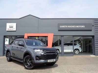 Used Isuzu D-Max 163 HP (119 kW) 2025 Grey Pickup