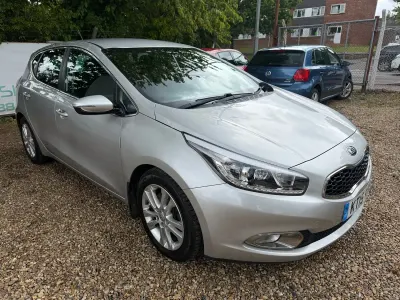 Used Kia Ceed 2015 Silver Hatchback