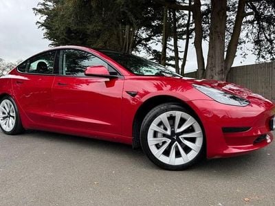 Used Tesla Model 3 Standard Range Plus 239 kW (325 HP) 2020 Red Sedan