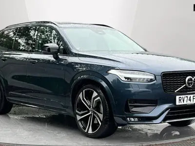 Used Volvo XC90 Ultra 250 HP (183 kW) 2025 Metallic  denim blue SUV