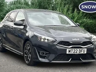 Begagnad Kia Ceed GT-Line 160 HK (117 kW) 2022 Grå Halvkombi